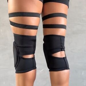 Black Strappy Knee Pads